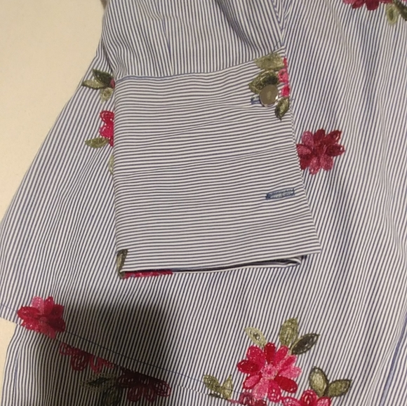 Neiman Marcus button up embroidered shirt sz S - Picture 3 of 9